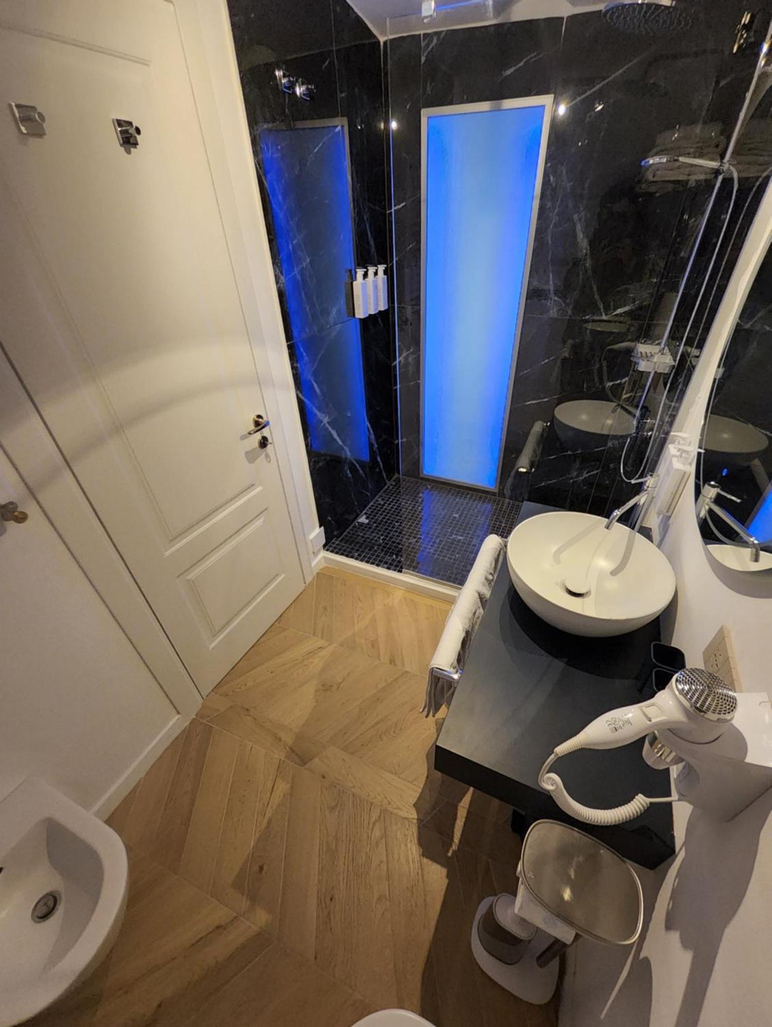 Rome Luxury Blue Suites- Love المظهر الخارجي الصورة