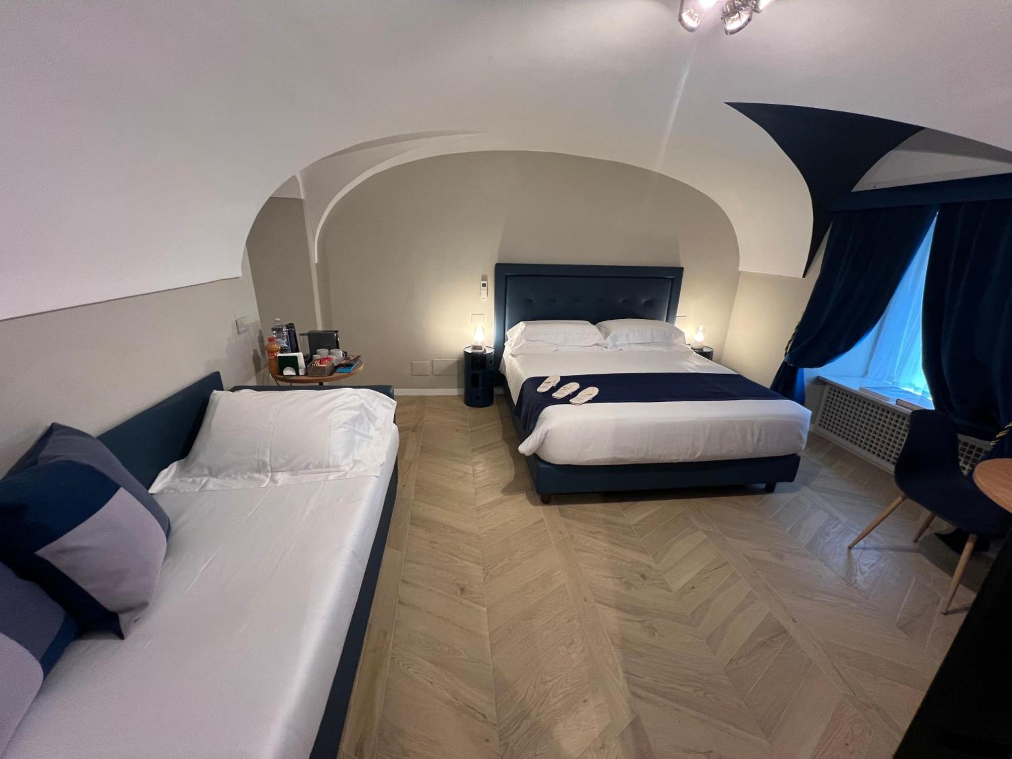 Rome Luxury Blue Suites- Love المظهر الخارجي الصورة